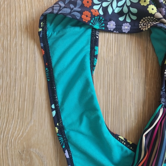 Floral and Striped Billabong Bikini Bottom - Picture 4 of 5